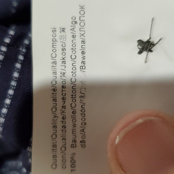 Hugo boss navy blue pin striped dress shirt excellent condition - Picture 9 of 9